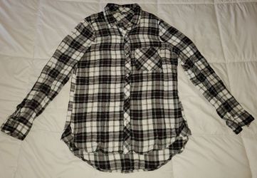 Kenneth Cole Reaction women's button down