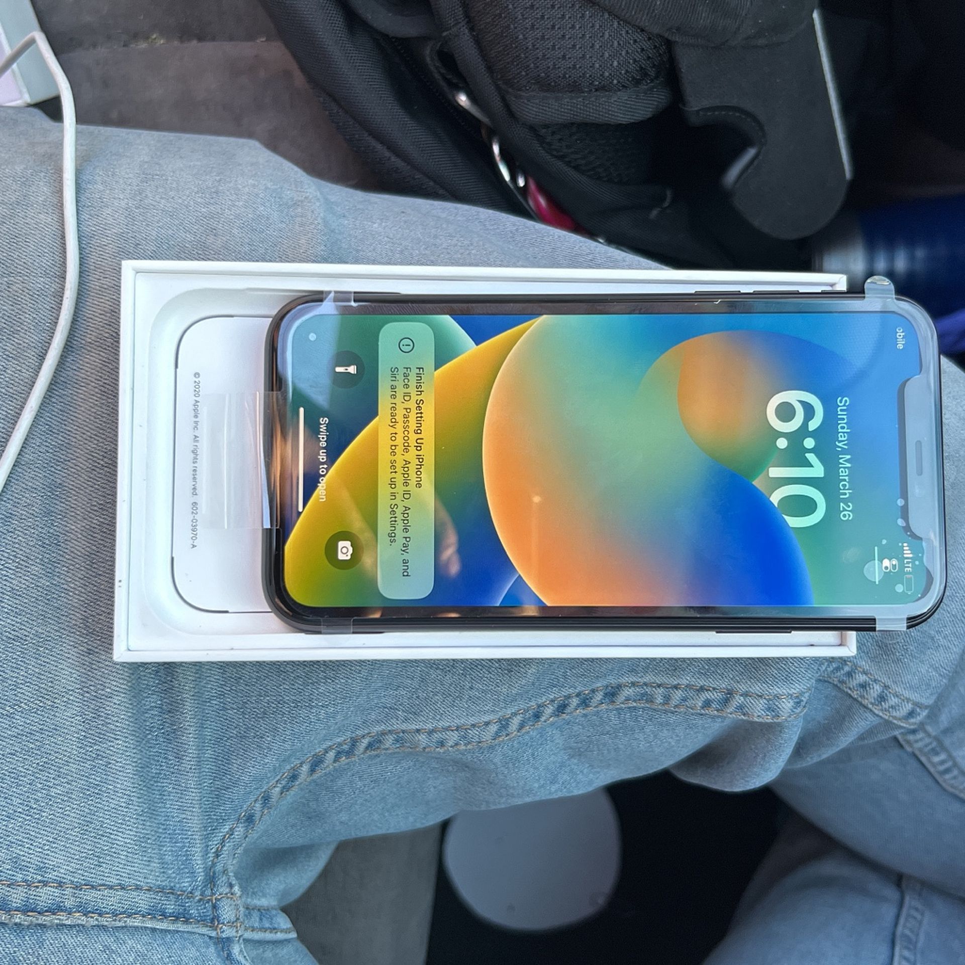 iPHONE 11 (64 GB) BLACK