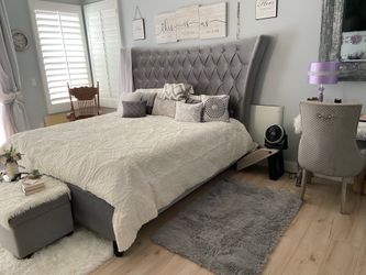 King size bed