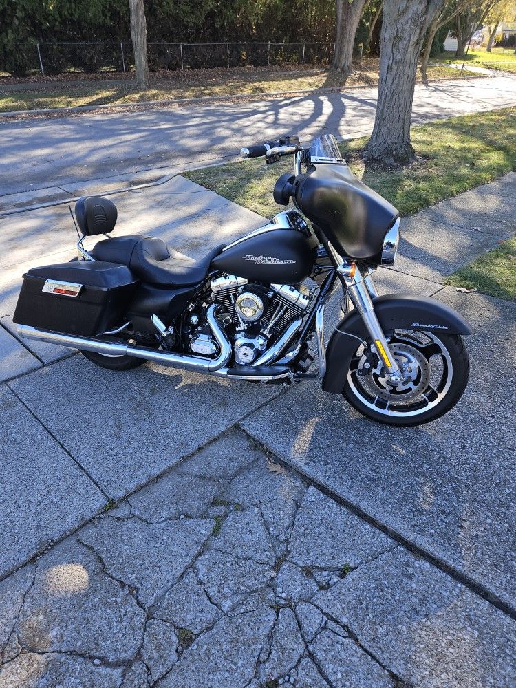 2012 Harley-Davidson Street Glide