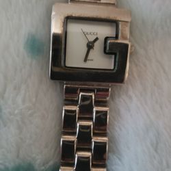 Women's Gucci Watch. $50. Needs A Battery.  Pickup In  Oakdale 