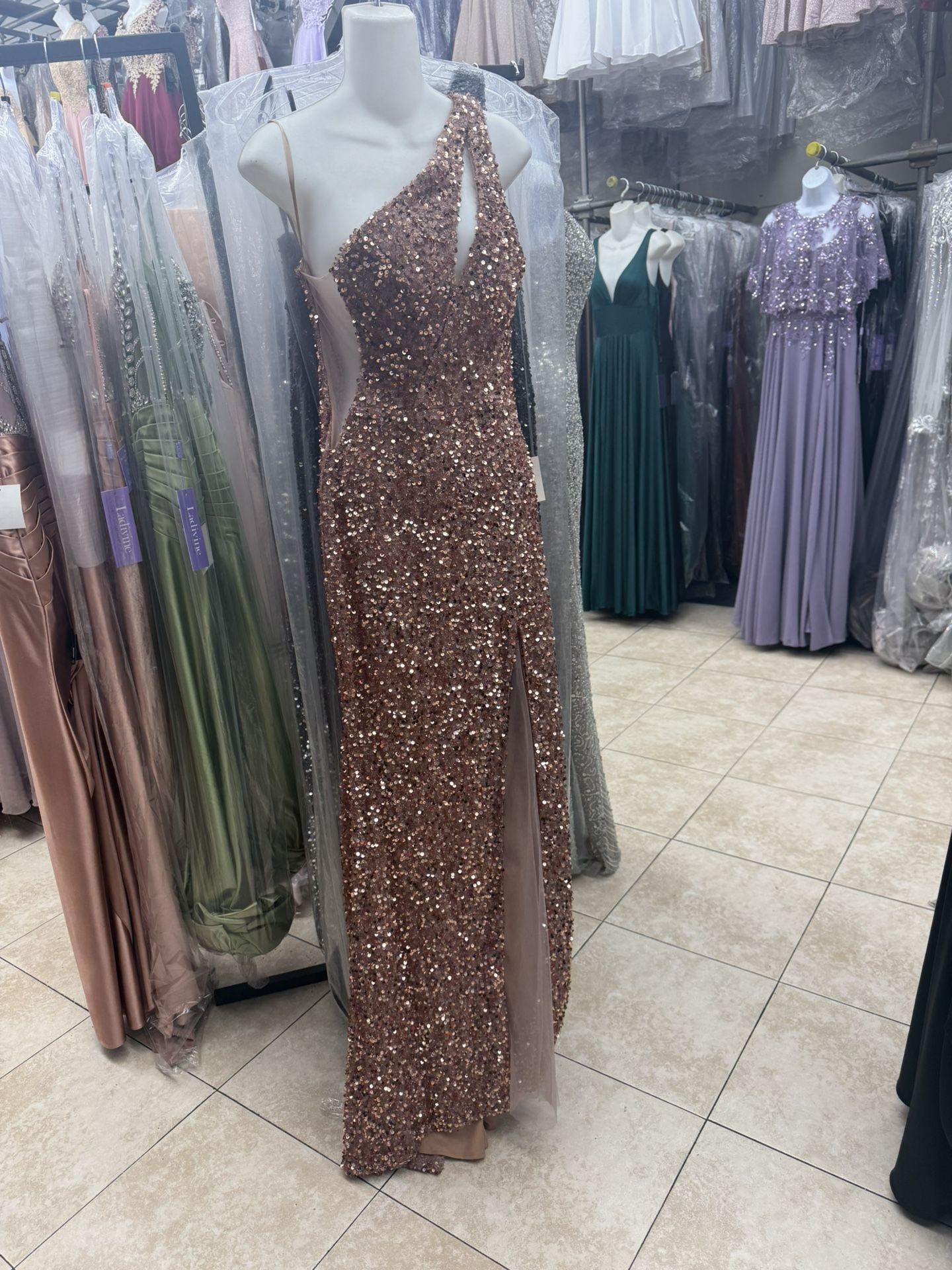 Prom dress