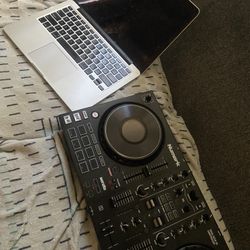 Dj controller Mix Track Platinum FX 