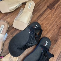 Used Sandals In Good Conditions