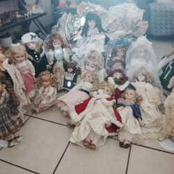 Dolls Collection 