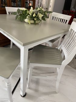 Dining Set
