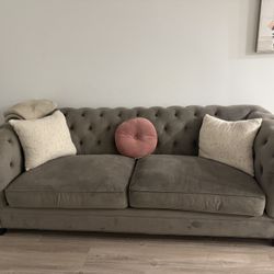 Velvet Grey Love Seat 