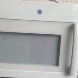 General Electric Over The Range Microwave 