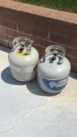 Propane tanks 2 used empty tanks $15