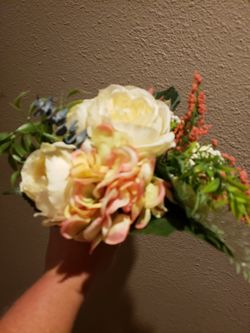 5 Bridesmaids Bouquets