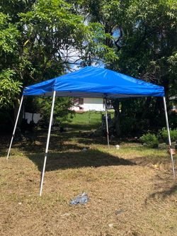 10x10 Canopy Tents