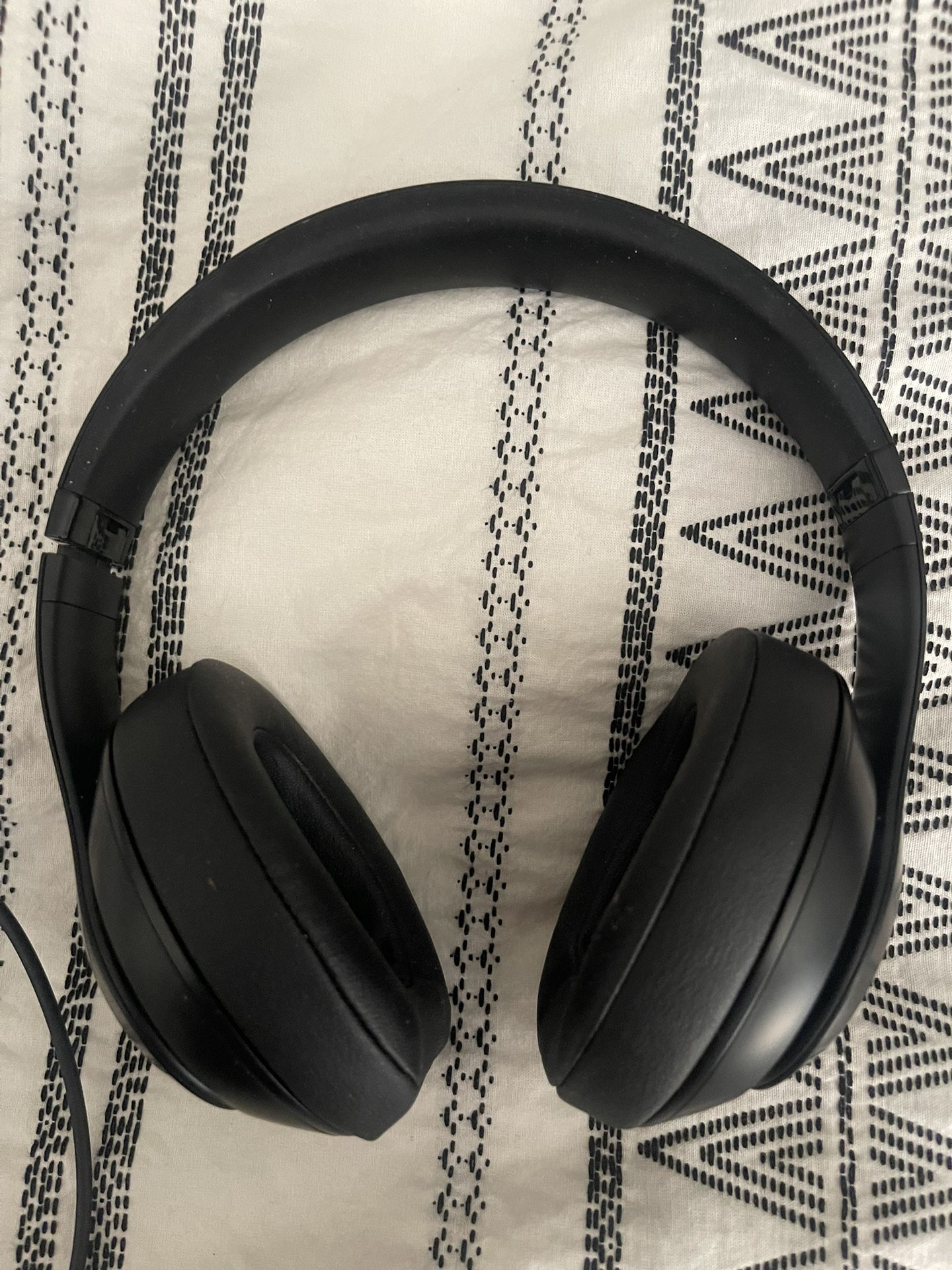 Beats Solo 3 Wireless On-Ear Headphones