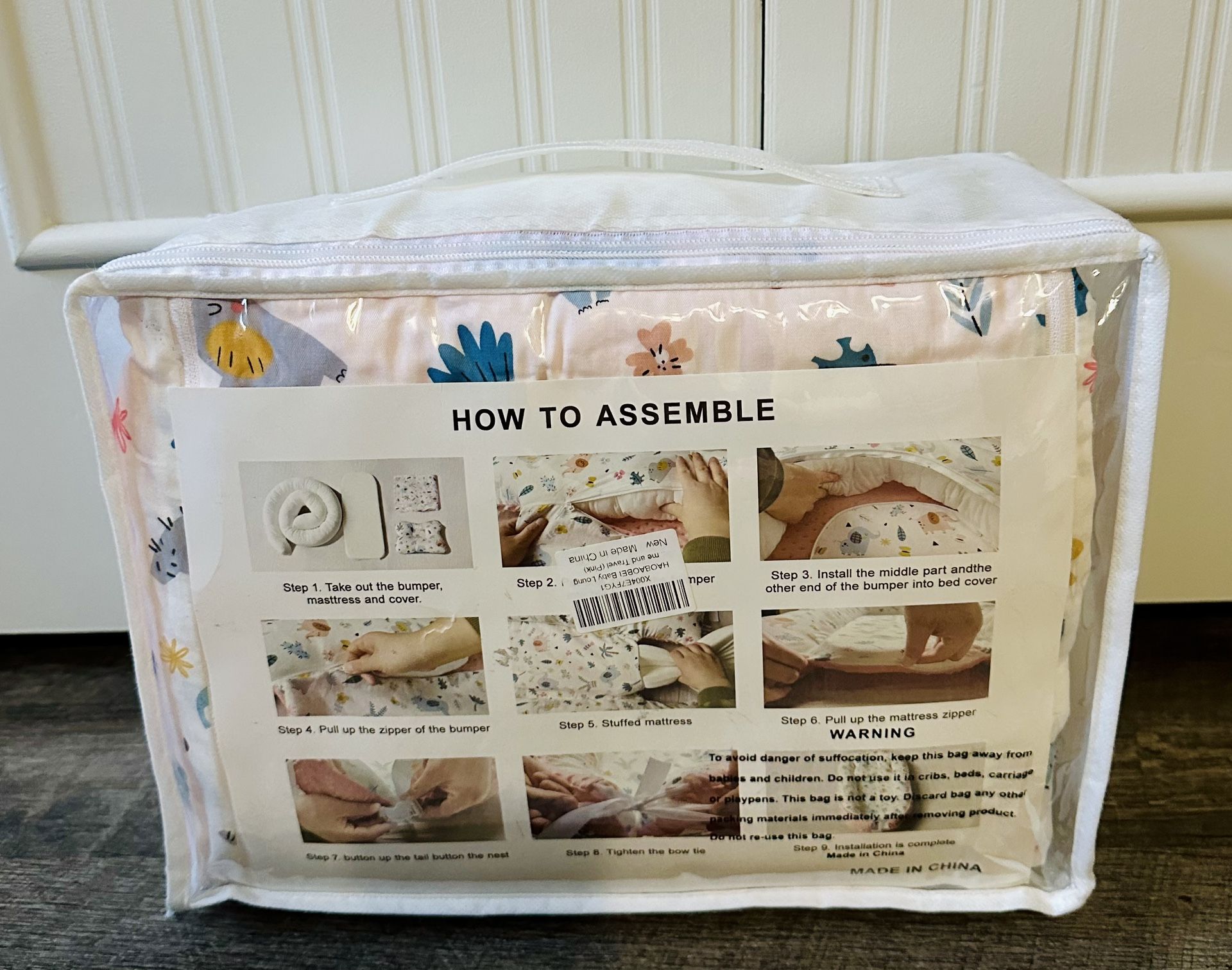 Baby Loung/ Baby Nest Pink And White With Elephants