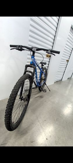 BIKE SALE!! Explorer 29" Mountain Bike -- BLUE