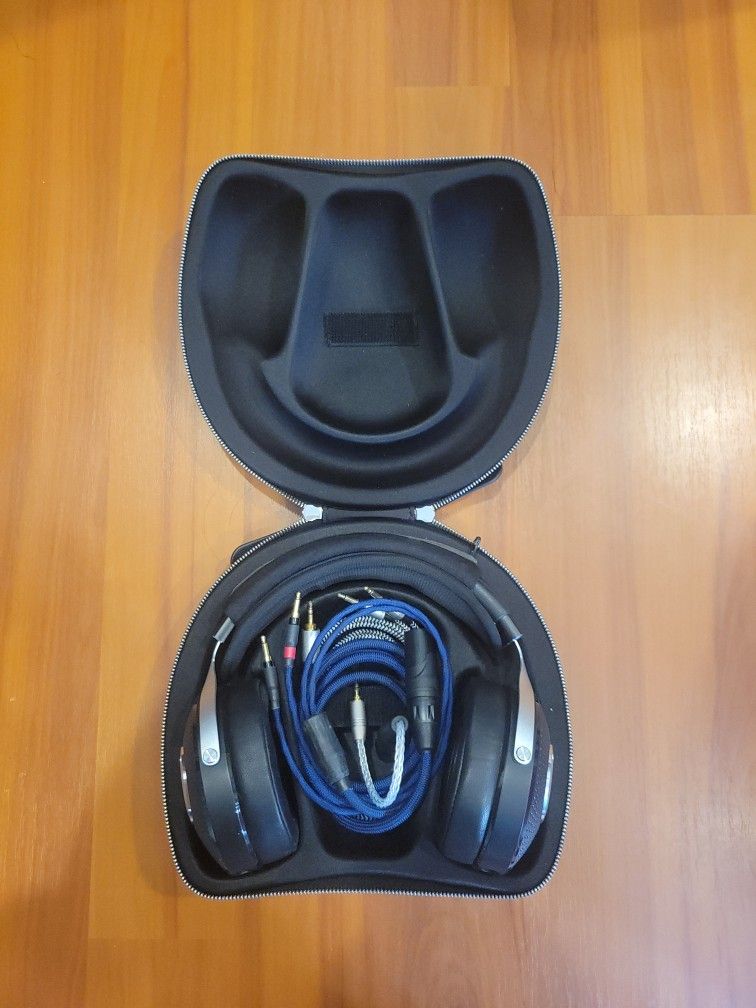 Focal Elegia Closed Back Headphones