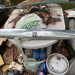 02-08 Dodge Ram Hood Deflector 