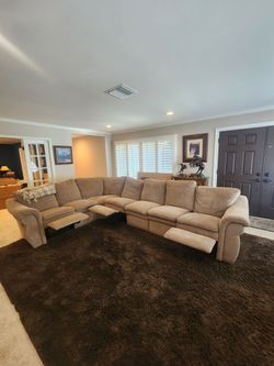 LAZYBOY SECTIONAL