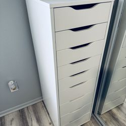 IKEA ALEX 9 Drawer Unit