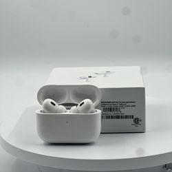 Apple AirPods Pro (2nd Gen) who wants to take them off my hands –Warranty 2027