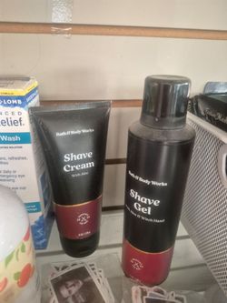 Bath & Body Works Men's Shave Cream and Gel Set