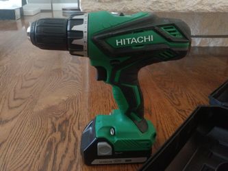 Hitachi 18V Power Drill