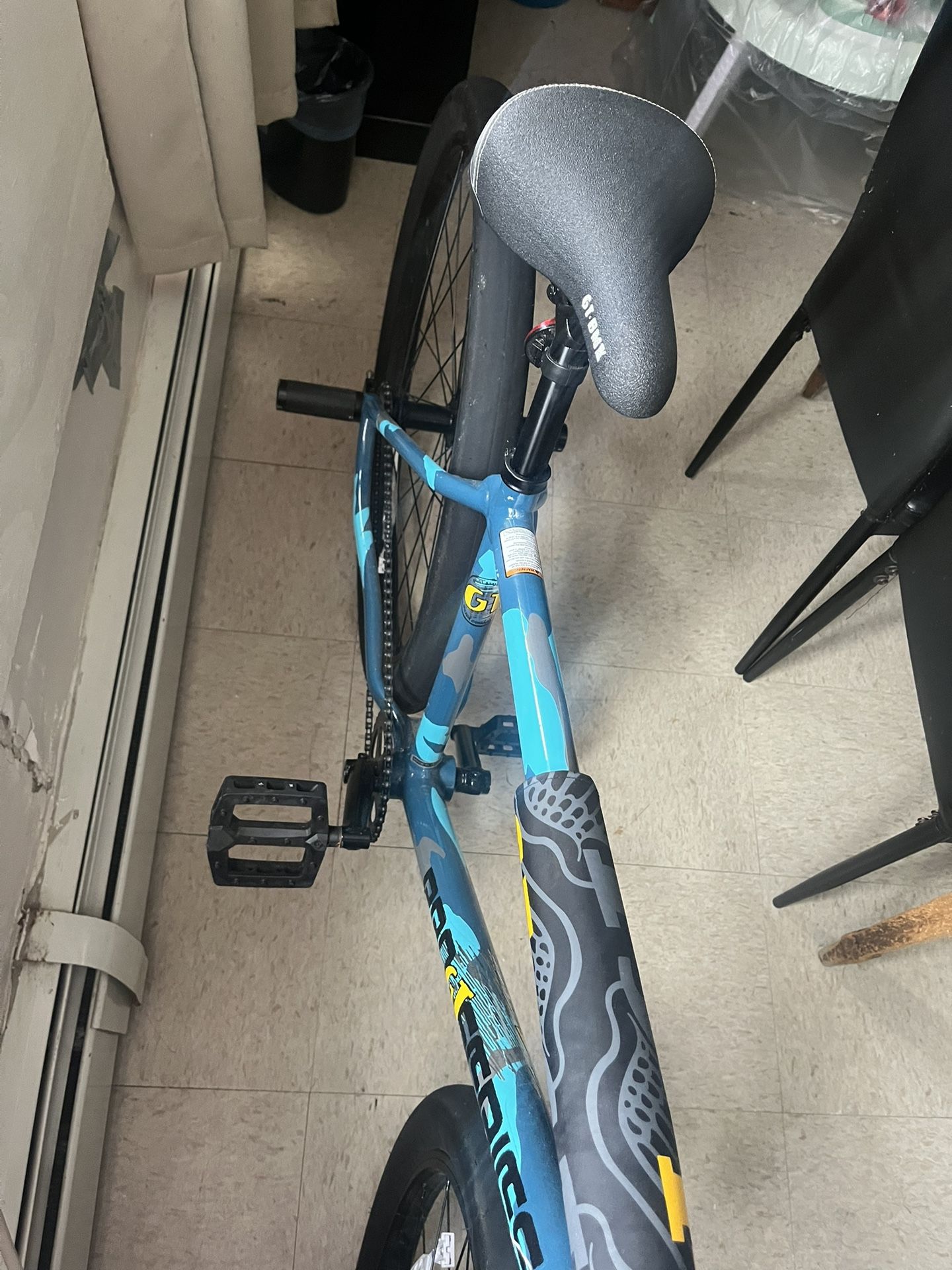 Get Bike 4 Sale Practically New  