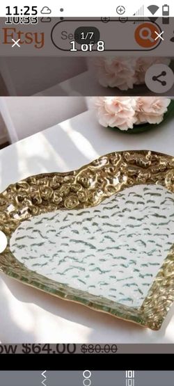 Rare find! Vintage Heart Shaped Glass Trinket Dish: Gold Leaf Detail
