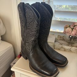 Women’s Ariat Boots