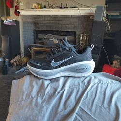 Brand New Nikes Vomero Plus Tennis Shoes