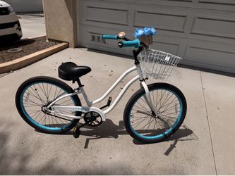 Kids white Sea Wind Beach Cruiser - Like New - $150.00