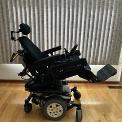 Pride Quantum Edge Q6 HD 400 lbs with Tilt/Recline Power Wheelchair
