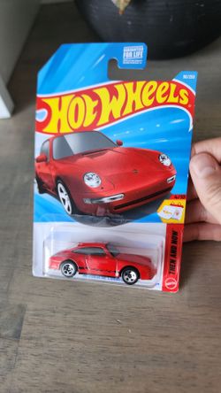 Hot Wheels 1:64 Porsche Carerra NEW