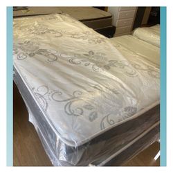 Twin size mattress/ Colchon