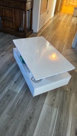White Gloss Coffee Table with Storage