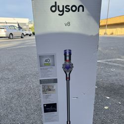 Dyson V8 Vacuum  ( Gen 5)