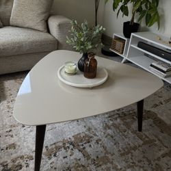 Living Room Coffee table