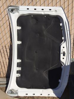 Sierra 2006 Hood/cofre