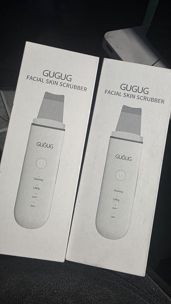 Gugug Facial Skin Scrubber