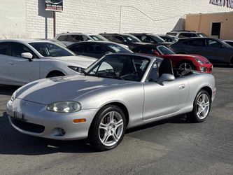 2004 Mazda MX-5 Miata