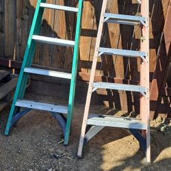 2 Escaleras 