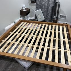 King Bed Frame With slats