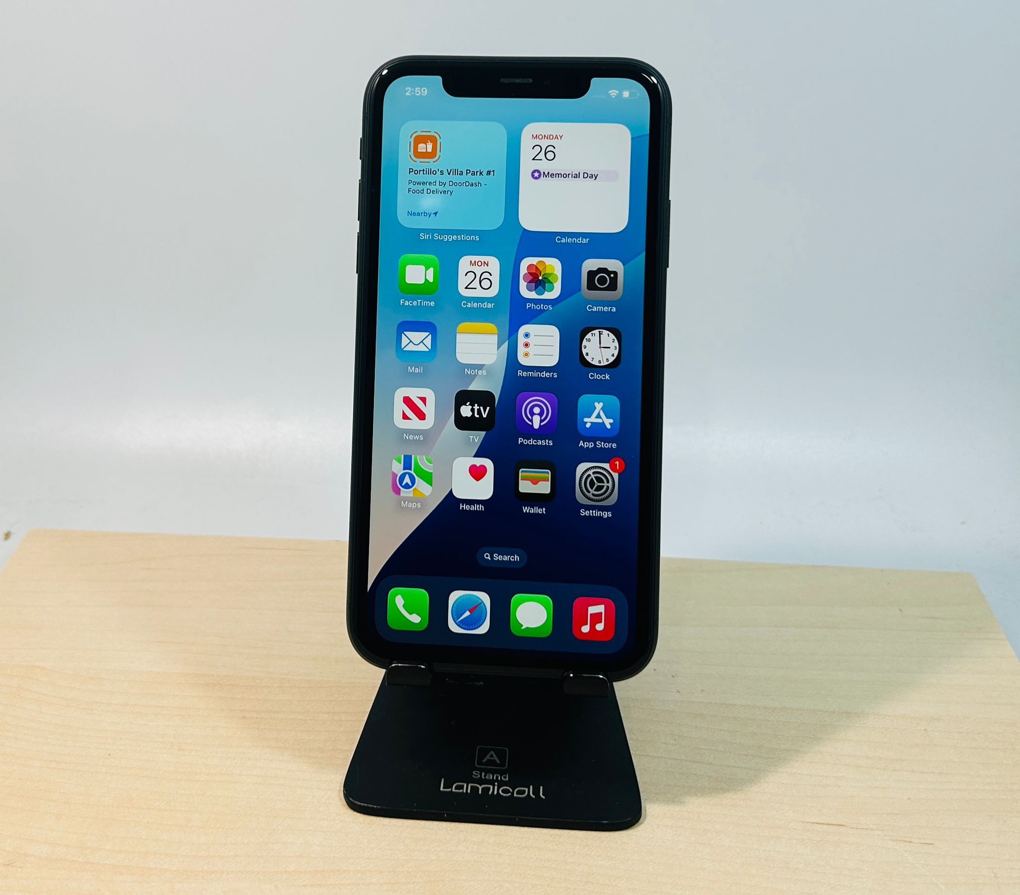 Apple iPhone 11 64GB UNLOCKED Fully Functional