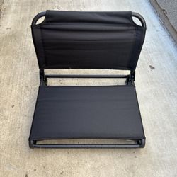Stadium chair