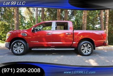 2017 Nissan TITAN