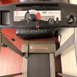 Weslo Cadence 1005 Treadmill 