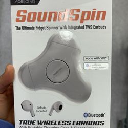NWT ultimate fridge spinner with integrated true wireless earbuds 