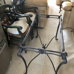 Kitchen Table And 4 Chairs. 42”x 72”.  With Glass Top