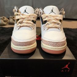 Jordan 3’s Vintage Floral Size 5.5y /7w