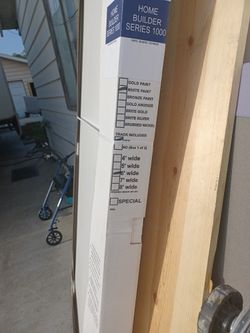 sliding closet doors...2pair 6ft