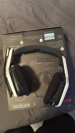 Astro A20